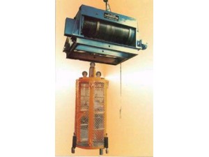 用于超高型塔架、深井、洞道、柜罐等特殊設(shè)施檢修作業(yè)的理想載人升降設(shè)備。